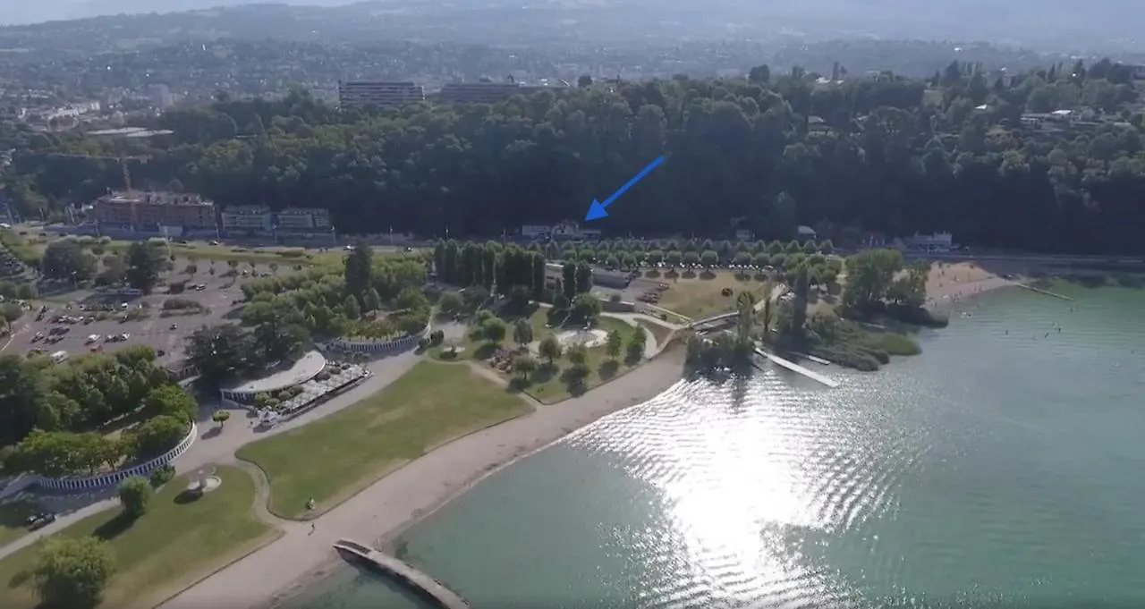 Mamie Jane suite deluxe face au lac Tresserve France